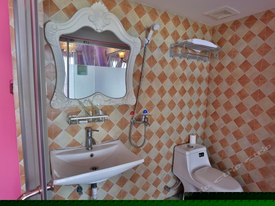 全海景圆床蜜月房-浪漫天鹅湖