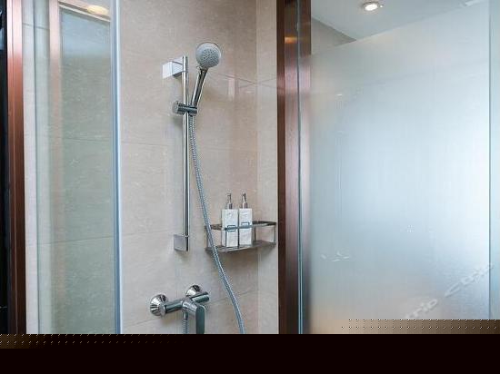 高层海景大床房