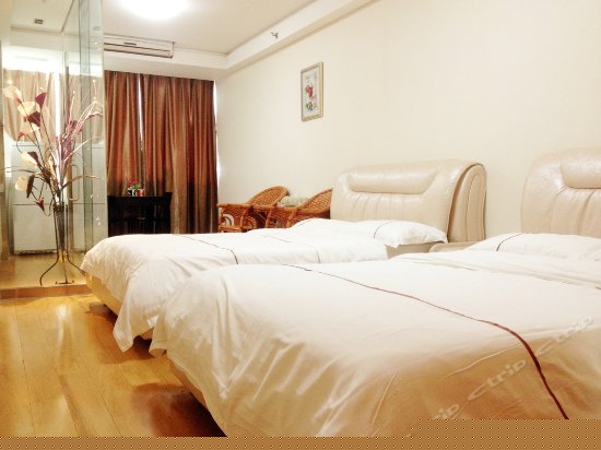 豪华江景标准房