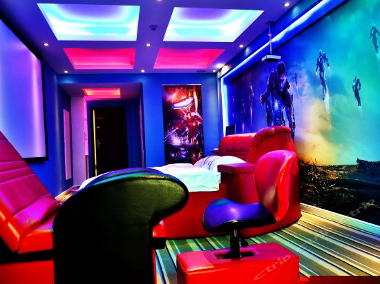 英雄本色影院房