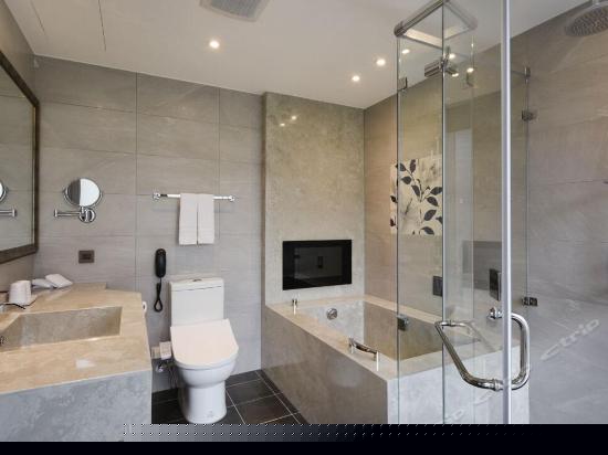 标准雅致面观景房