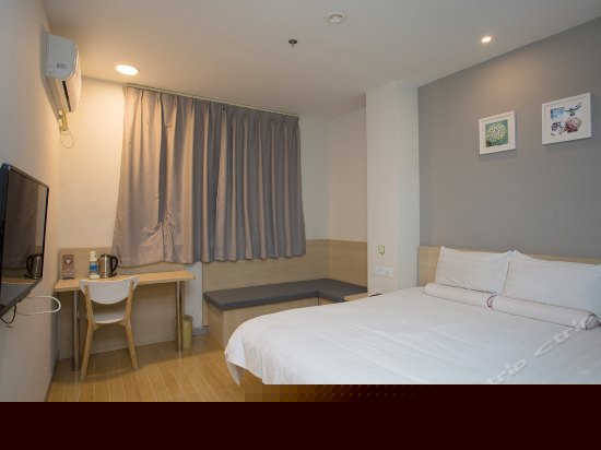 零压高级大床房