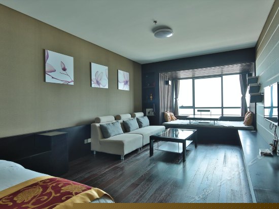 观澜海景大床房