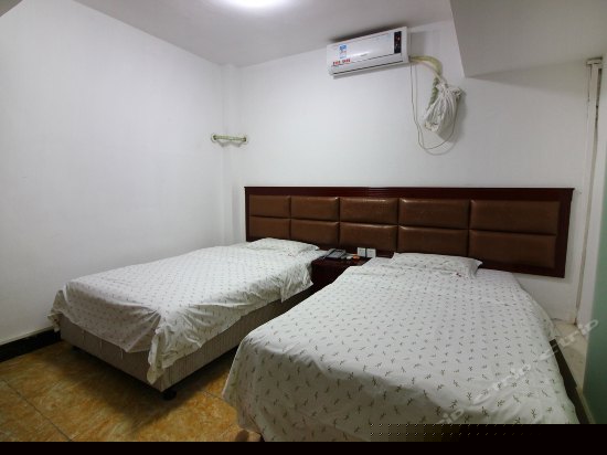 经济双床房（无窗）