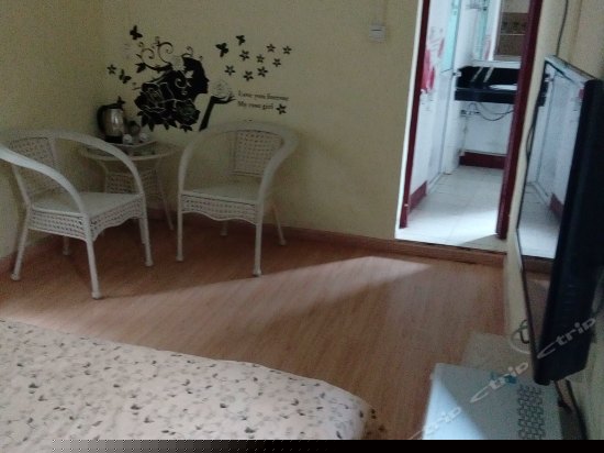 温馨情侣大床房