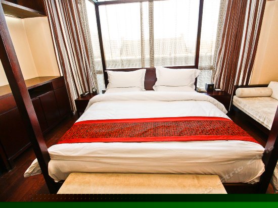 豪华商务大床间