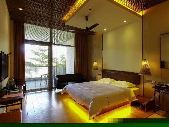 豪华海景大床房