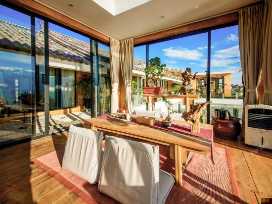 无敌海景大套房