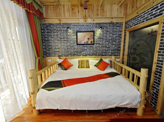 b栋, 金色仰望大床房a