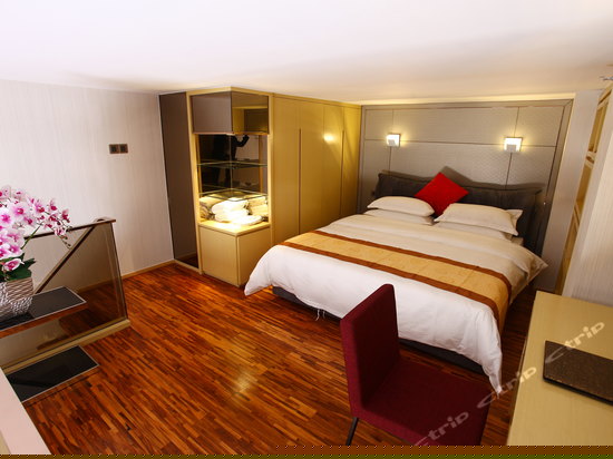 豪华双层loft复式双床房