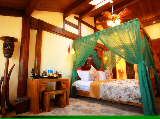 四号店蜜月大床房