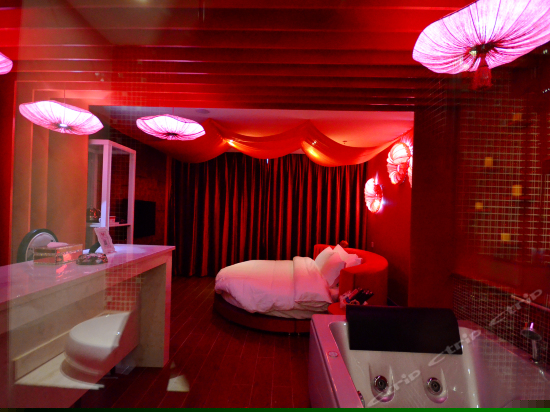 相逢·一见倾心系