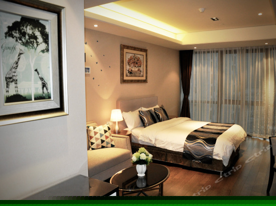 瑞蓝海景大床房