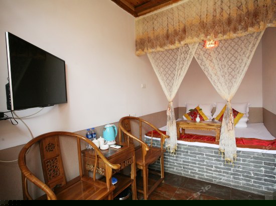 豪华民俗土炕房