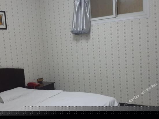 大床房（无窗）