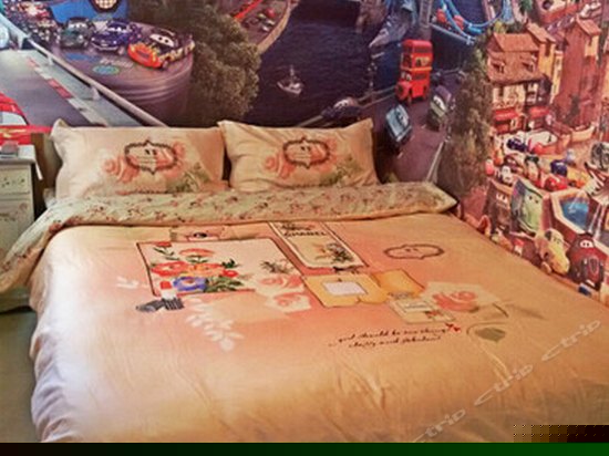 汽车乐园主题房