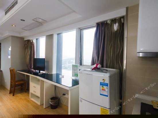 经济大床房