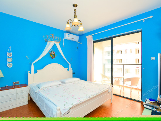 阳台园景大床房