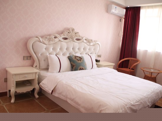 浪漫欧式大床房