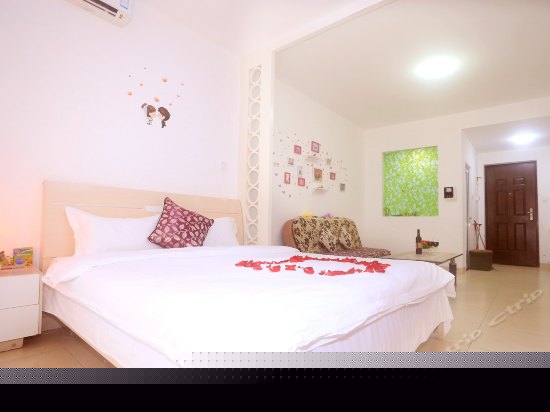 豪华观海大床房