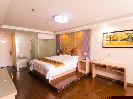 高级水床大床房