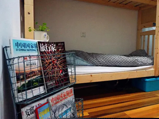 男生四人间（床位）