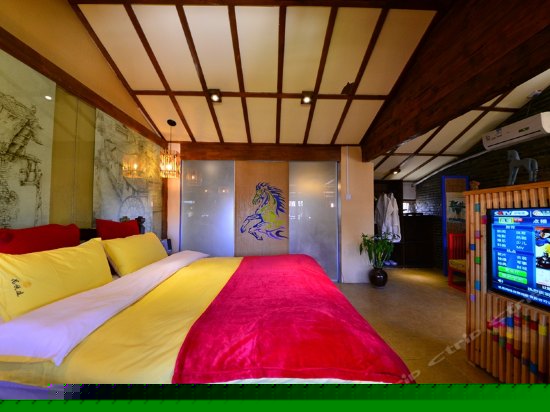 纳西明清大床房