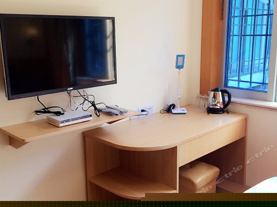 琴岛308豪华大床房