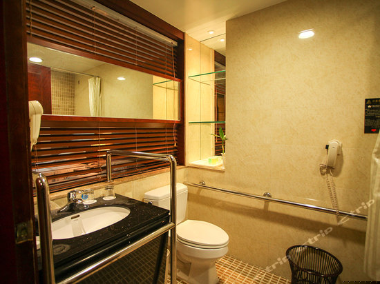 豪华数码单人套房（主楼）