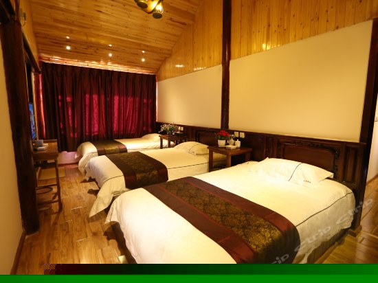 豪华榻榻米三人间