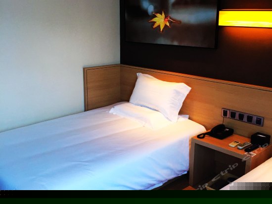 iu IN（至IN双床房）