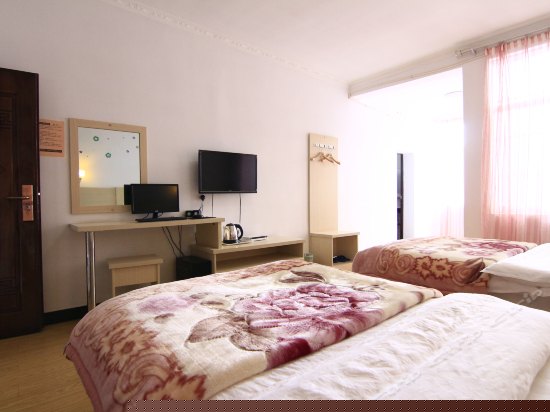 商务电脑大床房