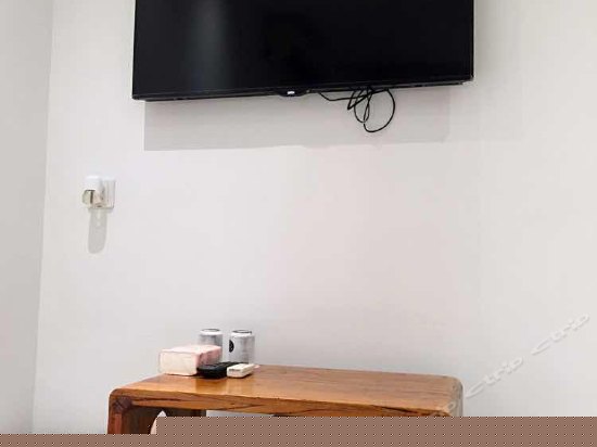 山景榻榻米远山大床房