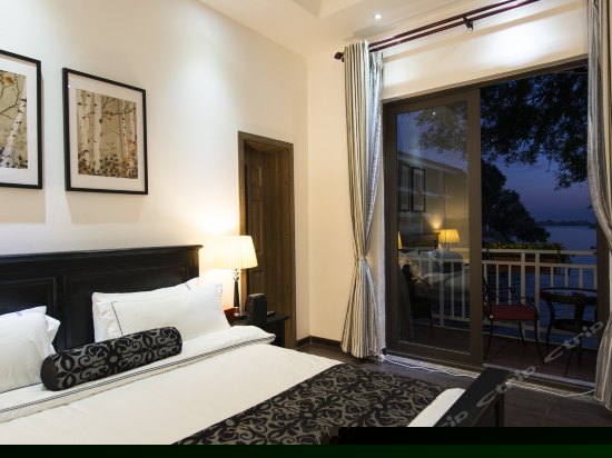 270°品茗观海房