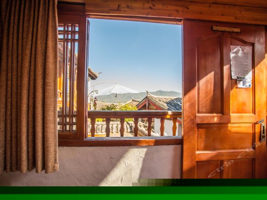 单身贵族180度观景单人间