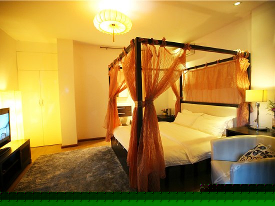 庐风豪华蜜月房