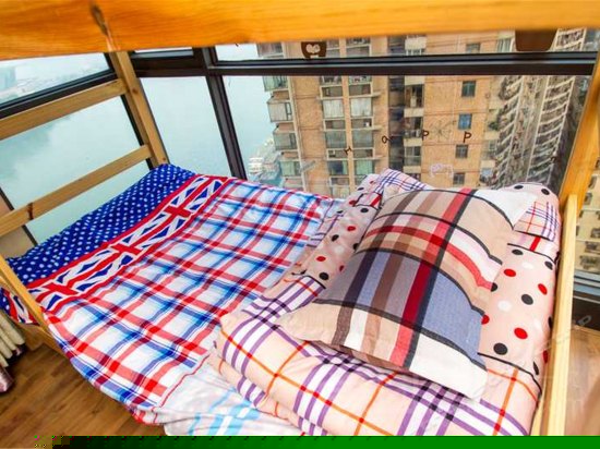 女生8人间观景阳光房独卫浴