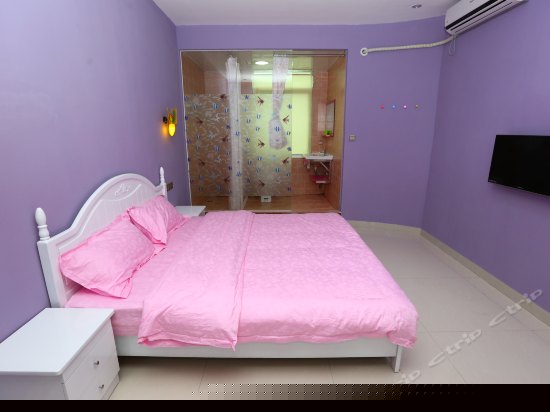 漫旅舒适大床房