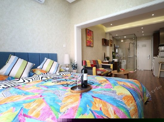 商务精品主题大床房