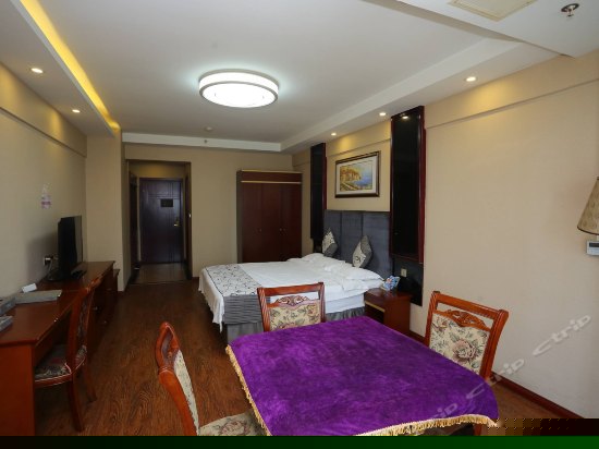 商务大床房