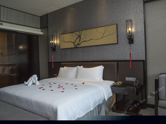 私属汤池观景房