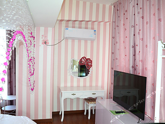 梦幻Kitty主题房