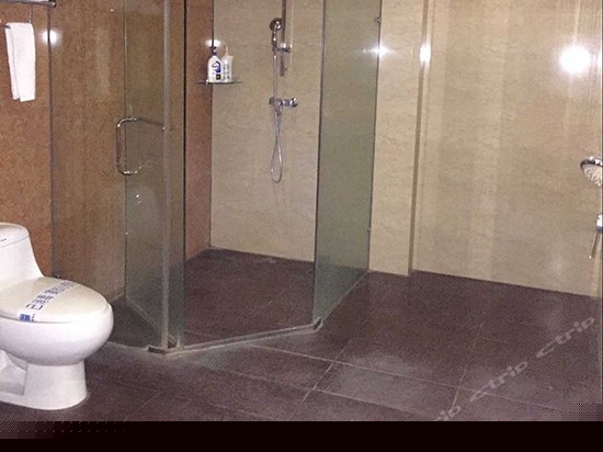 商务单人大床房（无窗）