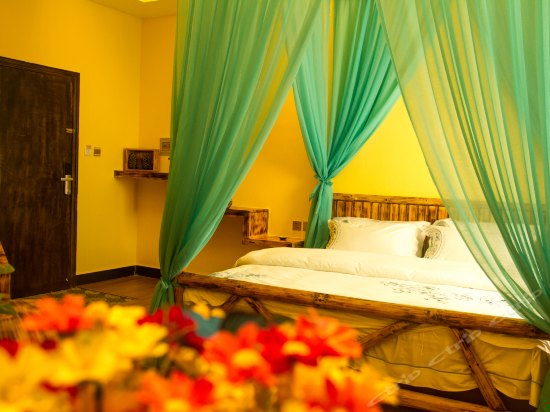 阳光蜜月大床房