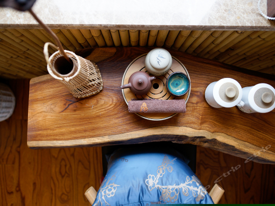 静震（温情岁月房）