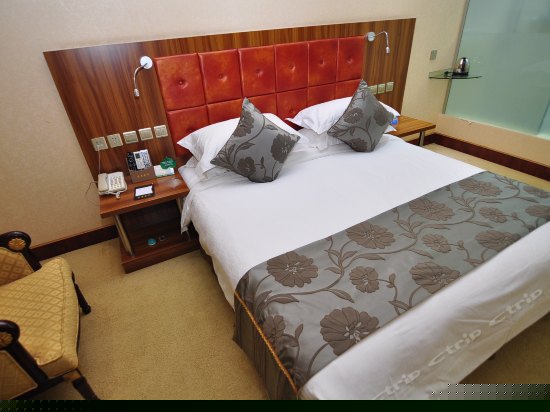 豪华观景大床房