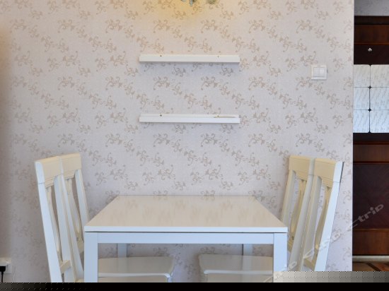 豪华开间大床房