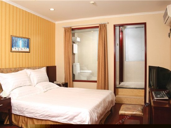 特惠大床房（无窗）