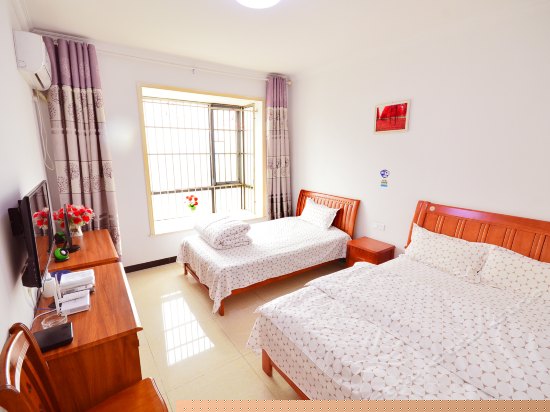 豪华电脑标准房（独卫）