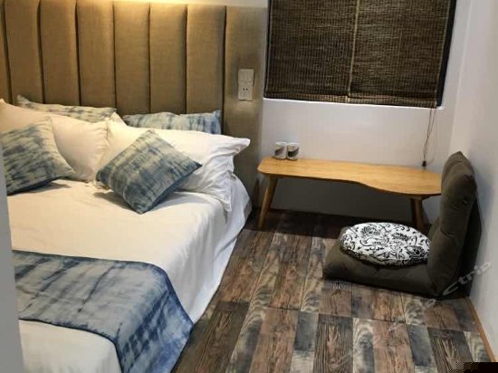 书香榻榻米艺术房绀青